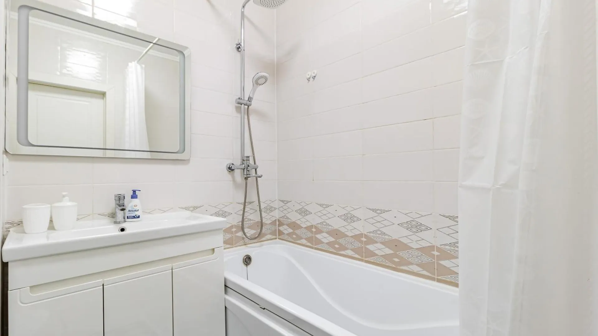 Appartamento Красивые Апартаменты Возле Хан Шатыра Akmola Kazakistan