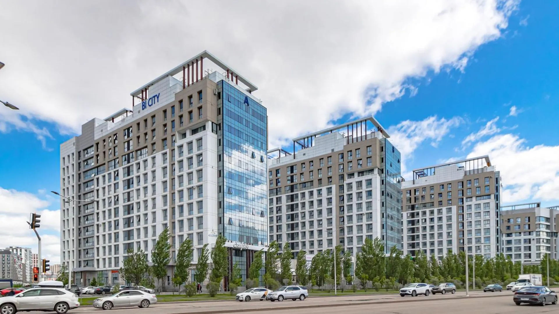 Appartamento Красивые Апартаменты Возле Хан Шатыра Akmola